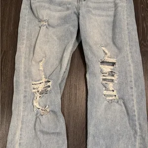 Womens Wild Fable Light Blue Denim Ripped Jeans Size 10 thumbnail 3
