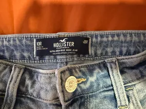 Hollister Jeans thumbnail 3