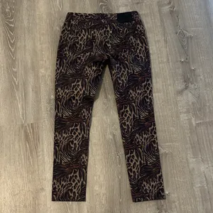 Robert Graham Women’s Deidre Collector‎ Multi Animal-Print Skinny Jeans Pants thumbnail 8
