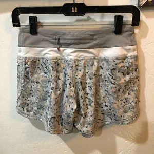 Lululemon Groovy Run Shorts thumbnail 4