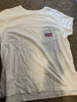 Vineyard Vines T-Shirt thumbnail 1