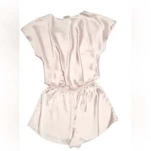 Women’s Cottage Core Elegant Pink Satin Sleepwear Set Size Small ? thumbnail 2