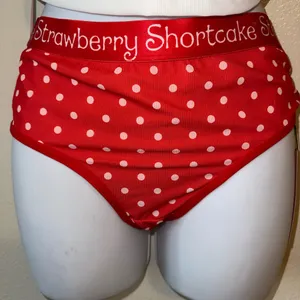 Strawberry Shortcake Pajama Set NWT Size L thumbnail 7