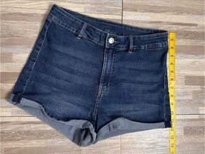H&M Dark Blue Cuffed Denim Shorts Women’s Size 10 thumbnail 3