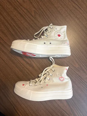 Converse Size 8 Chuck Taylor All Star Lift Hi Y2K Heart Egret thumbnail 3