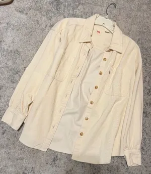 Levi’s Button-Up Shirt Women’s thumbnail 1