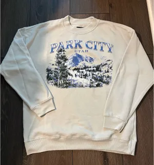 Abercrombie Crewneck Sweatshirt thumbnail 1
