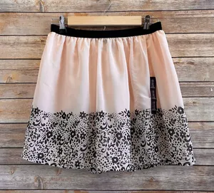 Gap Skirt Women’s Size XS Blush Pink Peach Floral Mini Pull On NWT thumbnail 1