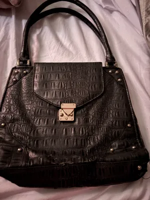 Black handbag thumbnail 2