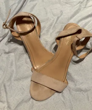 Drew Paris nude heels Tan Size 8 thumbnail 1