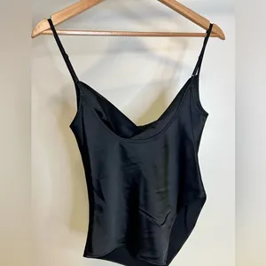 NWT WAYF Cowl neck black camisole size Xsan thumbnail 3