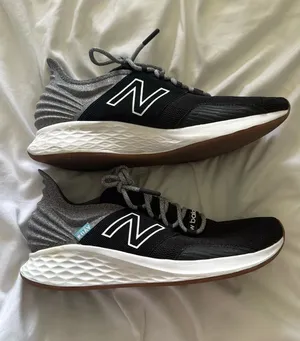 New Balance Roav Fresh Foam Shoes 8.5 thumbnail 1
