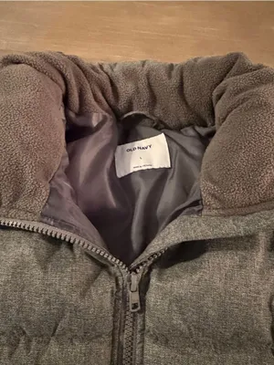 Old Navy Women’s Large Gray Quilted Puffer Vest Fleece Lined Collar Full Zip thumbnail 3