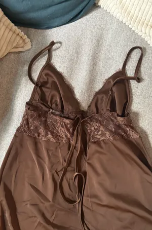 Brown lace mini dress Size XS thumbnail 3