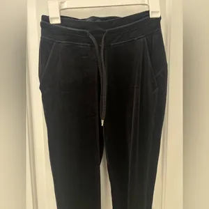 Lululemon Ready to Crush High-Rise Velour Jogger *Full Length black thumbnail 6