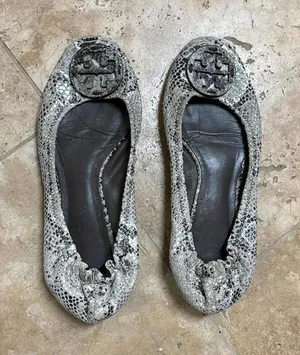GUC Tory Burch Grey Snakeskin Python Elastic Heel Ballet Flats thumbnail 1