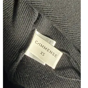 NWT Commense XS Black V Neck Gold Rose Button Cinched Waist Knit Sweater Vest thumbnail 8