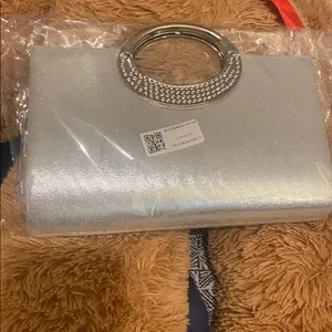 New Without Tag Evening Silver Clutch thumbnail 5