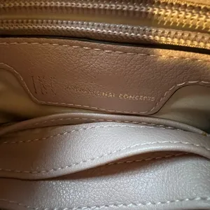 INC wristlet-light pink thumbnail 4
