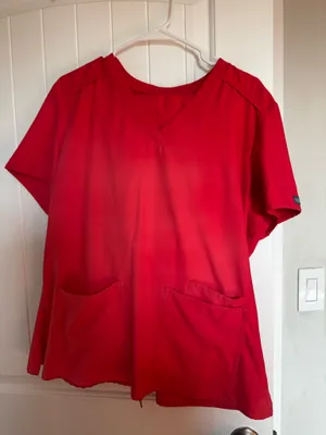 MedCouture Scrubs thumbnail 1