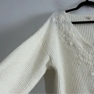 POL Cream V-Neck Pearl Beaded Floral Sweater Size Small Boho Coquette thumbnail 11
