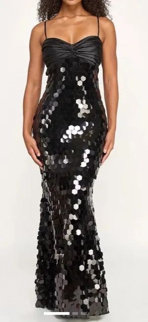 Beautiful black sequin maxi dress from the brand Seni & Cade thumbnail 1