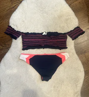 l*space Coral and Navy Bikini Set thumbnail 4