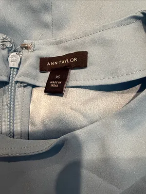 ANN TAYLOR light blue long sleeve blouse thumbnail 5