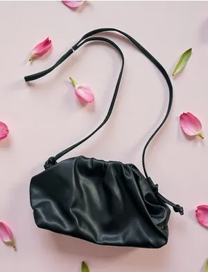BLACK Ruched Clamshell Structured Crossbody Bag thumbnail 1