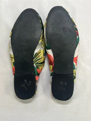 Steve Madden Multicolor Floral Bee Embroidered Slip-On Mules thumbnail 9
