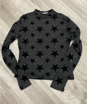 Black mesh long sleeve top Size M thumbnail 1
