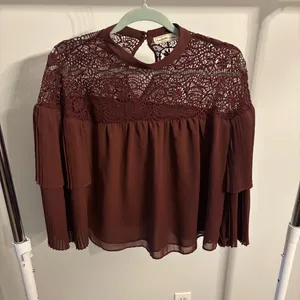 Abercrombie & Fitch Maroon Crochet Lace Pleated Sleeve Blouse thumbnail 3