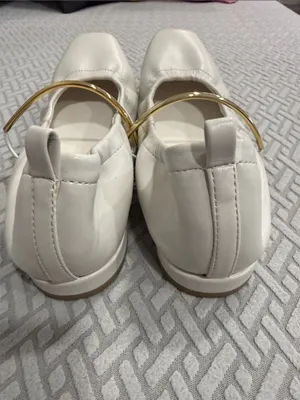 Worthington Ballet Flats Ballerina White Faux Leather Sz 7.5M Memory Foam Shoes thumbnail 3