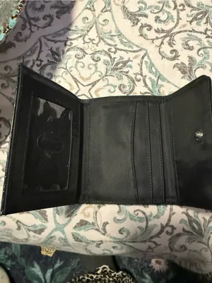 Vintage GUESS Black Patent Trifold Wallet Y2K Archival thumbnail 4