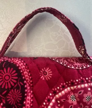 Vera Bradley| mesa red quilted lunch bag  thumbnail 9