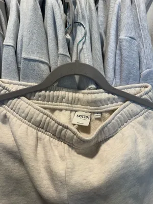 Aritzia Mega Sweatpants thumbnail 4