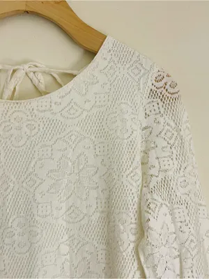 Element Eden White Lace Bell Sleeve Mini Dress NWT Medium Boho Festival thumbnail 4
