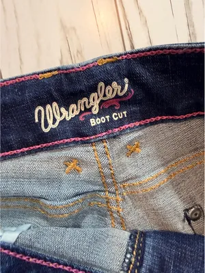 Wrangler Women’s Bootcut Jeans 5x34 Dark Wash Stretch Western Y2K thumbnail 8