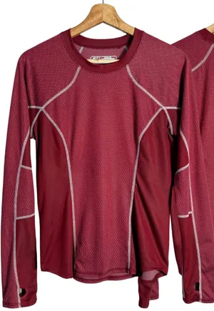 New Balance Biocool Long Sleeve Shirt Women's Medium Red Active Running Workout thumbnail 1