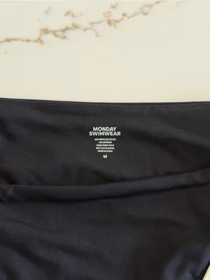 🖤New🤍 Monday Swimwear Le Marais Bikini Bottom - Black/Ivory - Medium thumbnail 9
