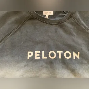 Peloton Dip Dyed Ombre Classic Crewneck Sweatshirt Size Large thumbnail 2