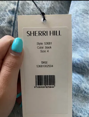 Sheri hill dress thumbnail 3