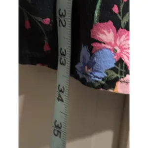 Old Navy Floral Print Smocked Back Black/Mutli Mini‎ Sun Dress Size M Adj Straps thumbnail 3