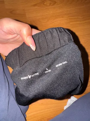 Old Navy Active Shorts thumbnail 3