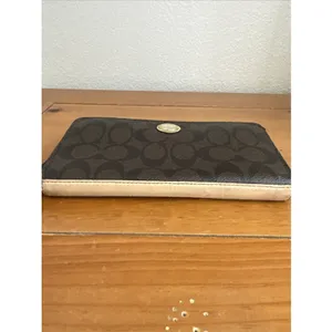 Coach Peyton Accordion Zip Around Wallet‎ Brown READ thumbnail 5
