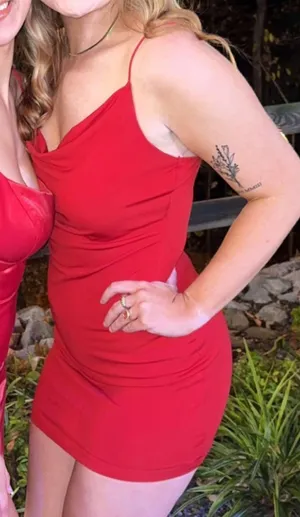 red dress thumbnail 1