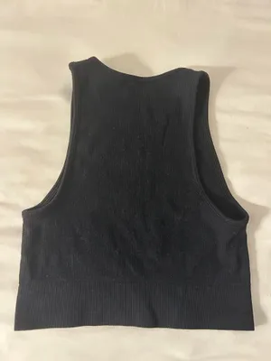 Babaton Aritzia Black Ribbed High-Neck Cropped Tank Top thumbnail 2