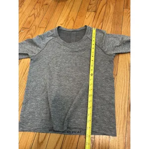 Lululemon Swiftly Tech Gray Long‎ Sleeve T-Shirt Size 10 thumbnail 4