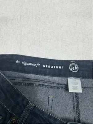 Woman’s w62 Signature Fit Straight Stretch Blue Denim Jeans size 6 short thumbnail 6
