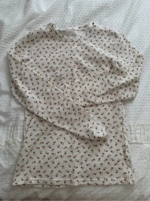 Aerie Essential Crew Layering T-Shirt thumbnail 2